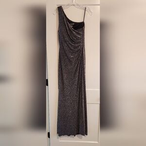 Womens Jessica Howard evening gown. Size 10
